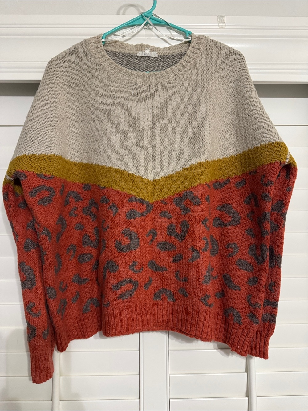 Colorblock Leopard-Print Crewneck Sweater in Rust and Cream